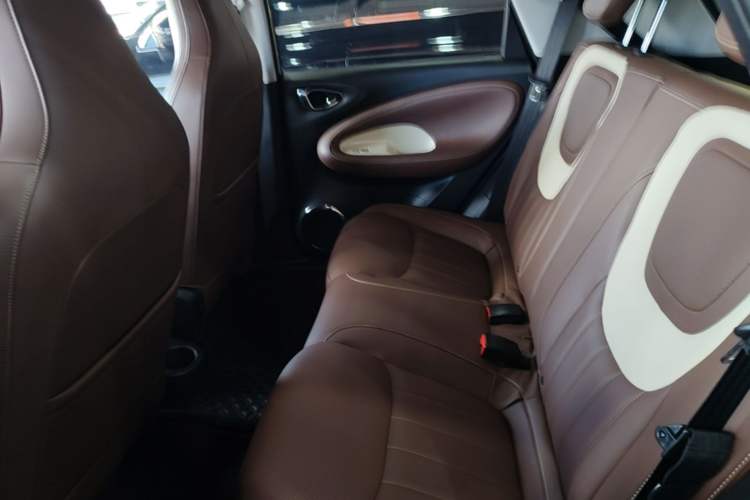 Used Wuling Bingo 2024 333 km Lingxi Connected Version Left Rear Seat