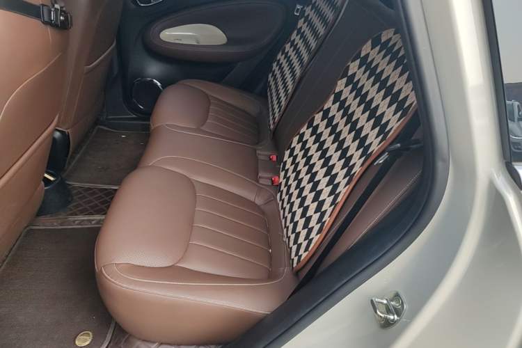 Used Wuling Bingo 2024 333 km Enjoyment Version Left Rear Seat