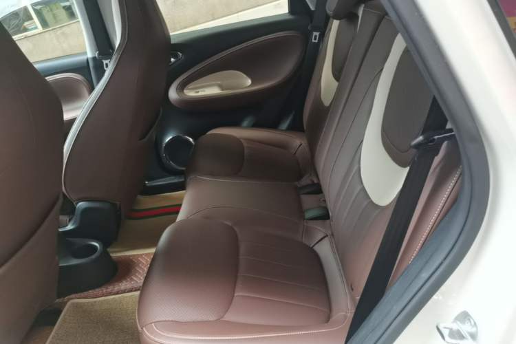 Used Wuling Bingo 2024 333 km Enjoyment Version Left Rear Seat