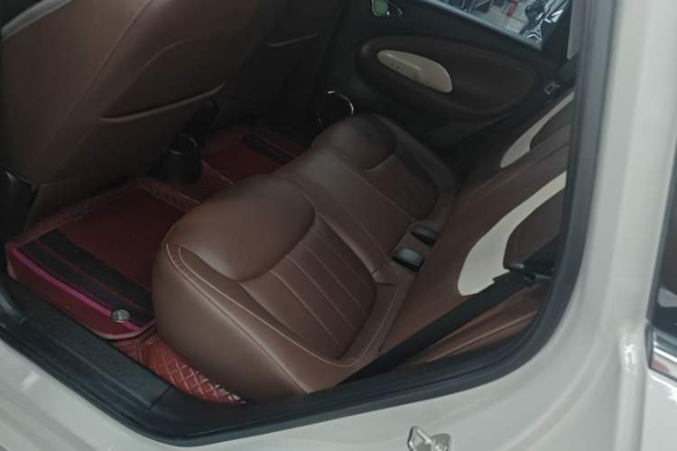 Used Wuling Bingo 2024 333 km Enjoyment Version Left Rear Seat