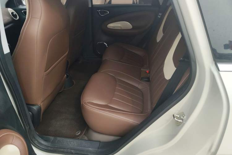 Used Wuling Bingo 2024 333 km Enjoyment Version Left Rear Seat