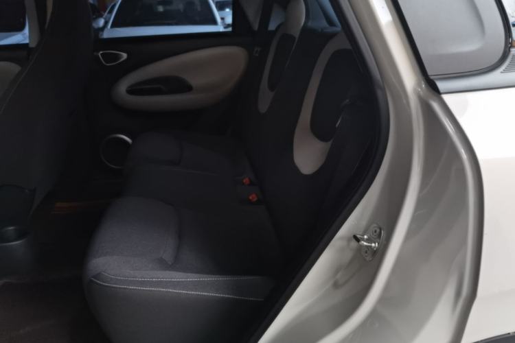 Used Wuling Bingo 2024 203km Light Edition Left Rear Seat