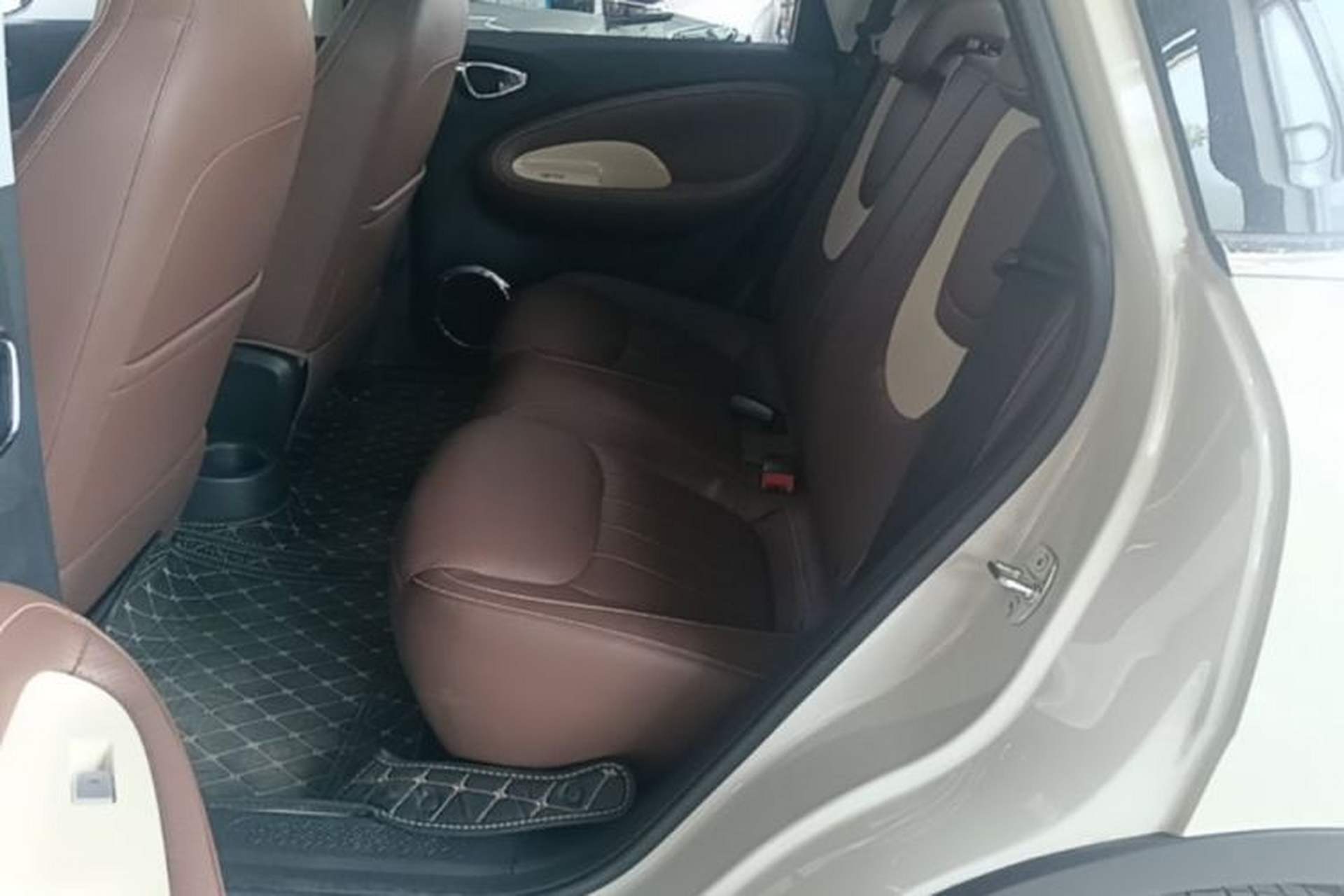 Used Wuling Bingo 2024 333 km Enjoyment Version Left Rear Seat