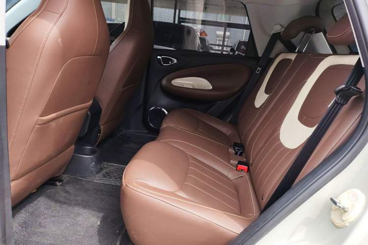 Used Wuling Bingo 2024 333 km Enjoyment Version Left Rear Seat