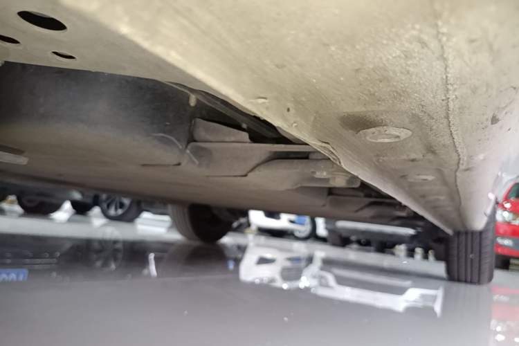Used Wuling Bingo 2024 333 km Enjoyment Version Left Side Sill