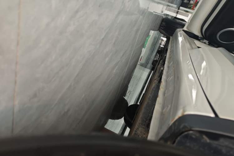Used Wuling Bingo 2024 203km Light Edition Left Side Sill