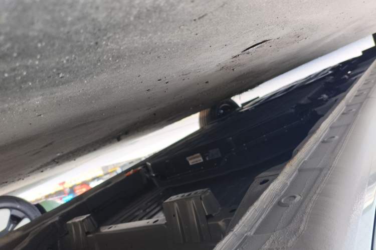 Used Wuling Bingo 2024 203km Light Edition Left Side Sill