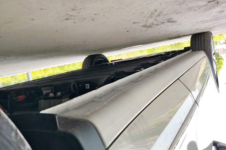Used Wuling Bingo 2024 333 km Enjoyment Version Left Side Sill