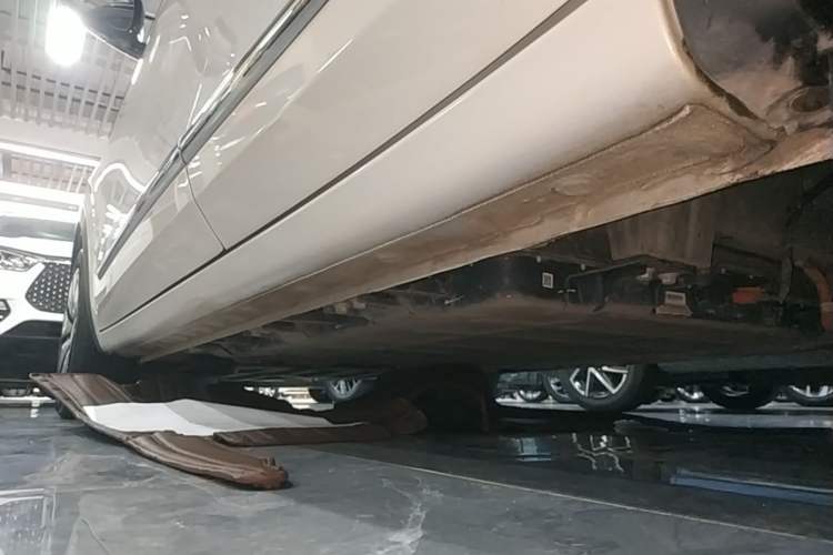 Used Wuling Bingo 2024 333 km Enjoyment Version Left Side Sill