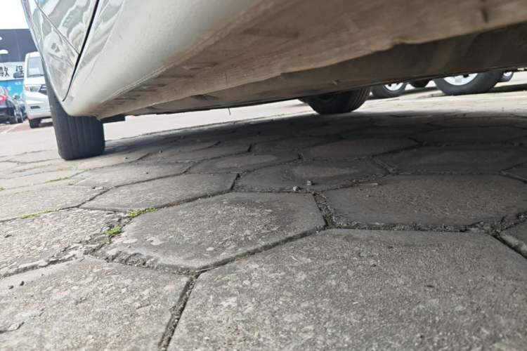Used Wuling Bingo 2024 333 km Enjoyment Version Left Side Sill
