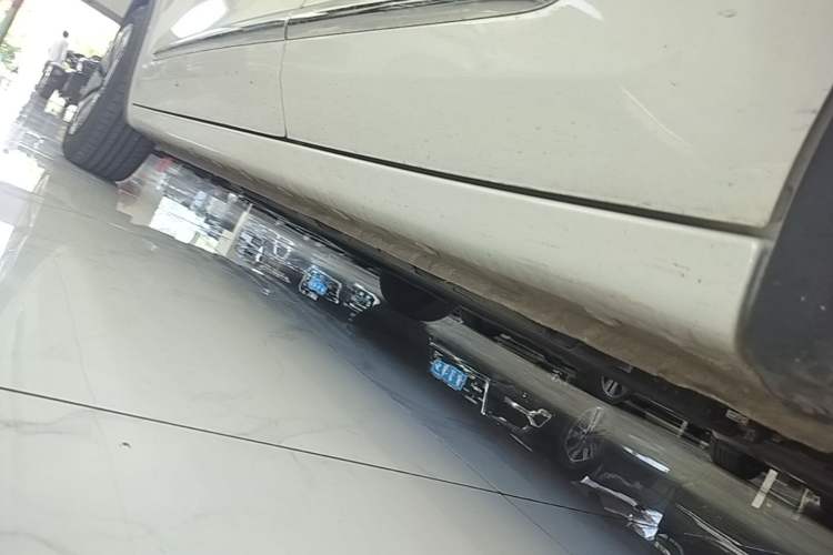 Used Wuling Bingo 2024 333 km Lingxi Connected Version Left Side Sill