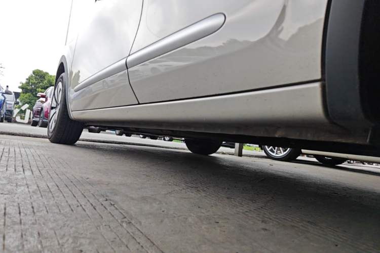 Used Wuling Bingo 2024 203km Light Edition Left Side Sill