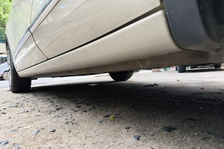 Used Wuling Bingo 2024 333 km Lingxi Connected Version Left Side Sill
