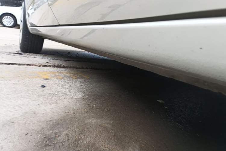 Used Wuling Bingo 2024 203km Light Edition Left Side Sill