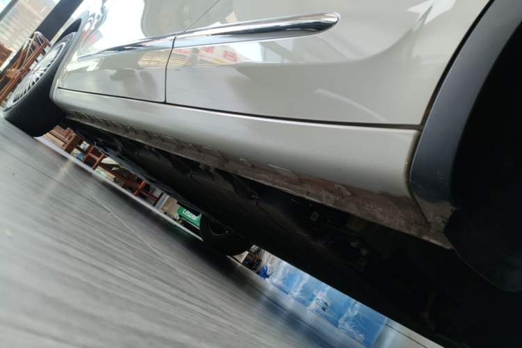 Used Wuling Bingo 2024 333 km Lingxi Connected Version Left Side Sill