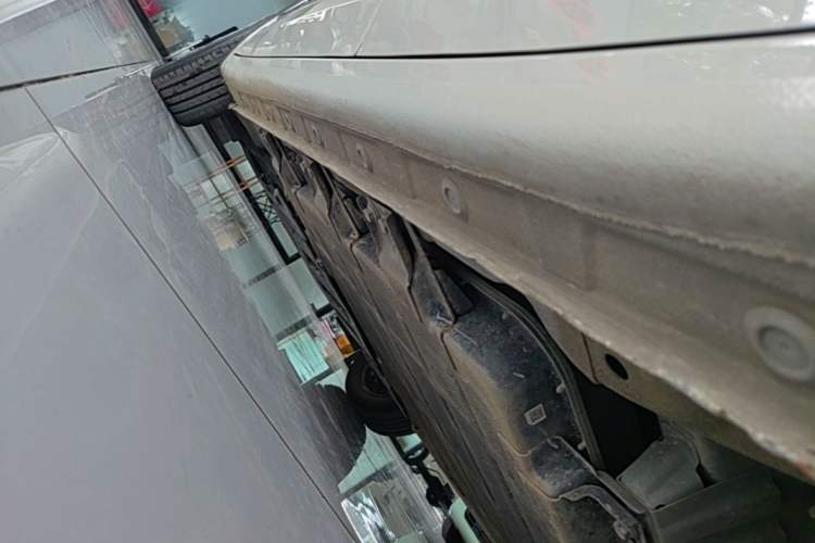 Used Wuling Bingo 2024 333 km Enjoyment Version Left Side Sill