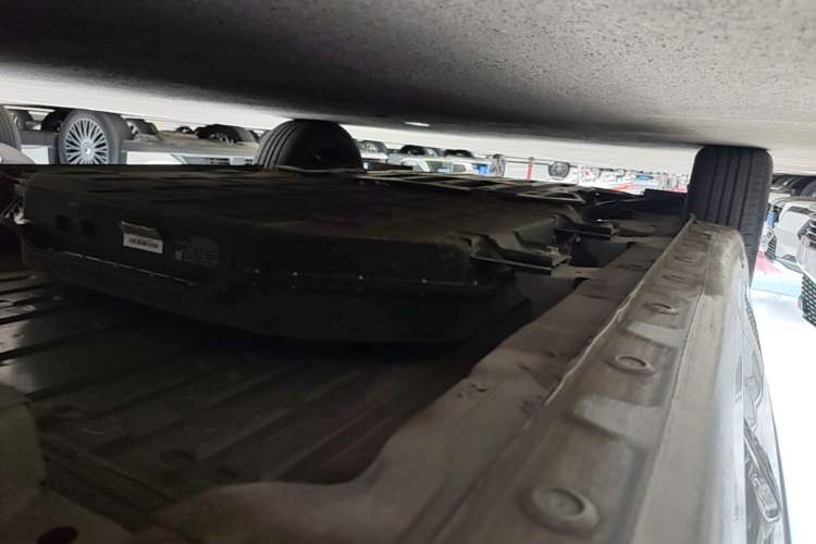 Used Wuling Bingo 2024 203km Light Edition Left Side Sill