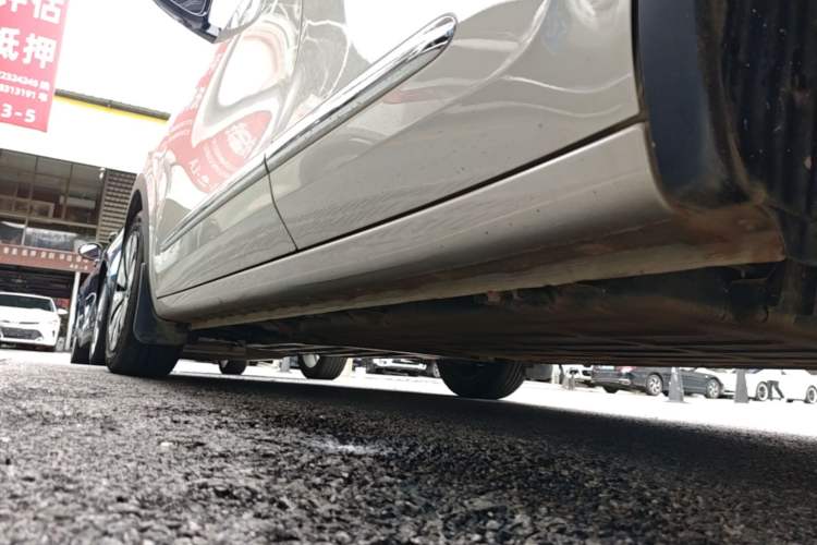 Used Wuling Bingo 2024 410 km Lingxi Deluxe Edition Left Side Sill
