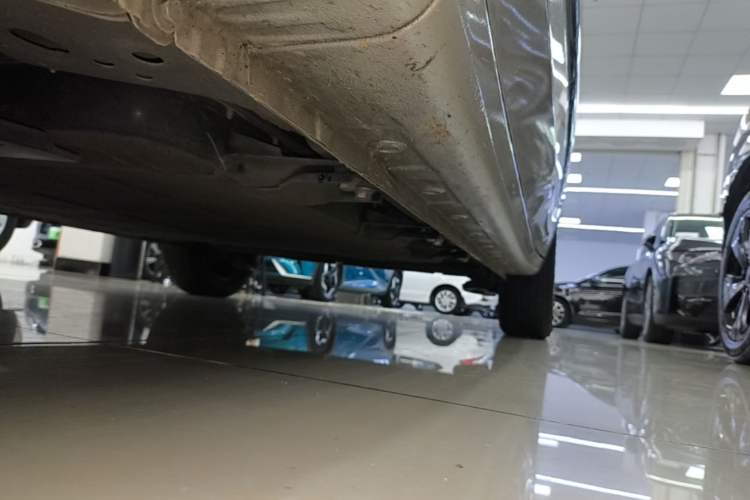 Used Wuling Bingo 2024 333 km Lingxi Connected Version Left Side Sill