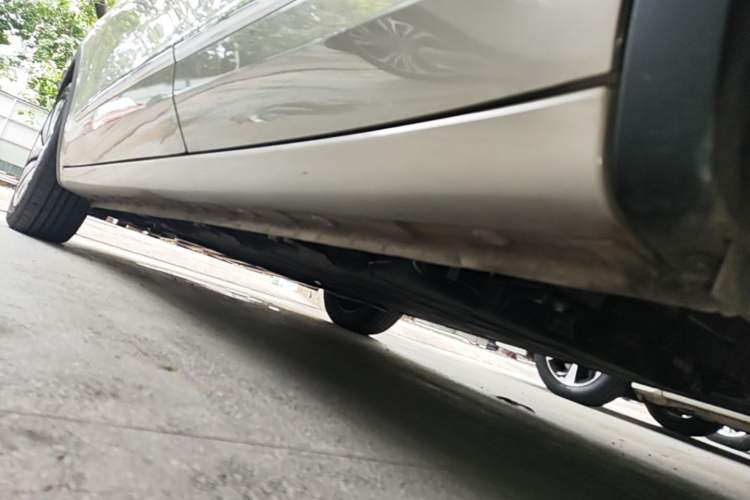 Used Wuling Bingo 2024 333 km Lingxi Connected Version Left Side Sill