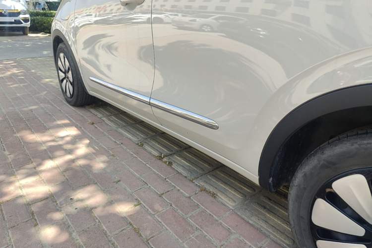 Used Wuling Bingo 2024 333 km Enjoyment Version Left Side Sill