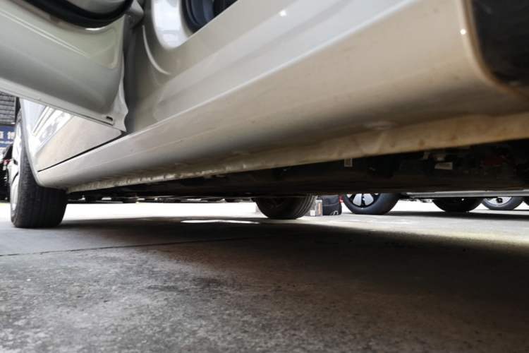 Used Wuling Bingo 2024 333 km Lingxi Connected Version Left Side Sill