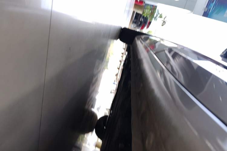 Used Wuling Bingo 2024 333 km Lingxi Connected Version Left Side Sill