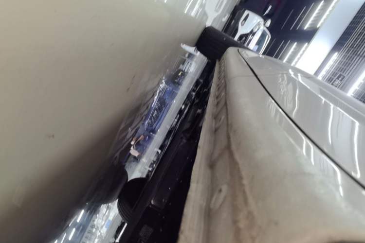Used Wuling Bingo 2024 203km Light Edition Left Side Sill