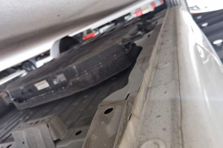 Used Wuling Bingo 2024 203km Light Edition Left Side Sill