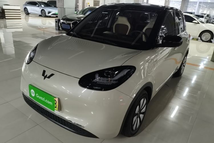 Used Wuling Bingo 2024 333 km Enjoyment Version Guazi used car, China used car export, Used car for sale, Used Wuling cars, Cheapest cars for sale, Electric vehicle, New energy car