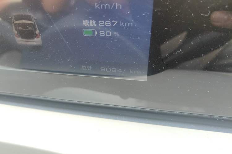 Used Wuling Bingo 2024 333 km Enjoyment Version Odometer Close Up