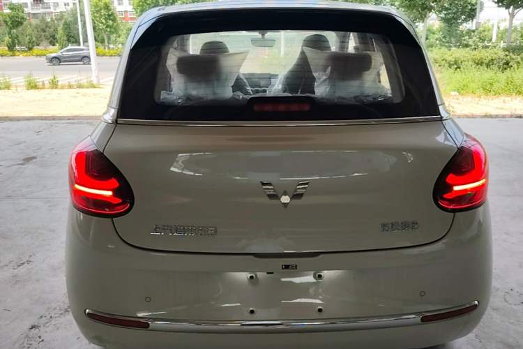 Used Wuling Bingo 2024 333 km Enjoyment Version Rear