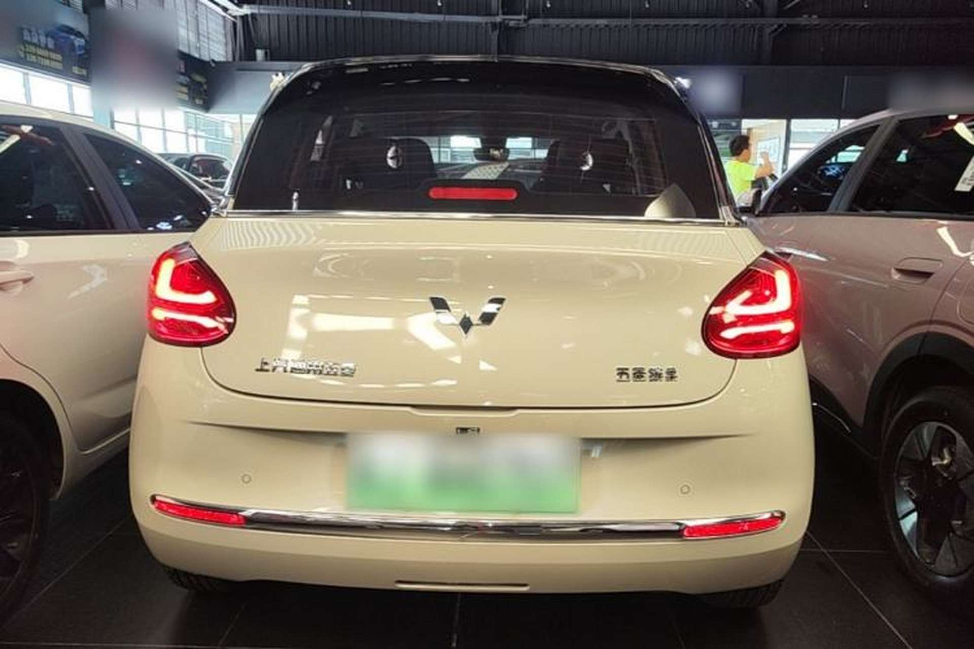 Used Wuling Bingo 2024 410 km Lingxi Deluxe Edition Rear