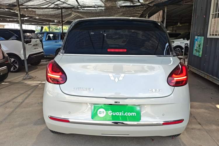 Used Wuling Bingo 2024 333 km Enjoyment Version Rear