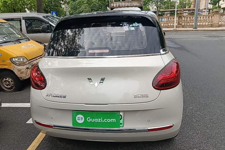 Used Wuling Bingo 2024 333 km Enjoyment Version Rear