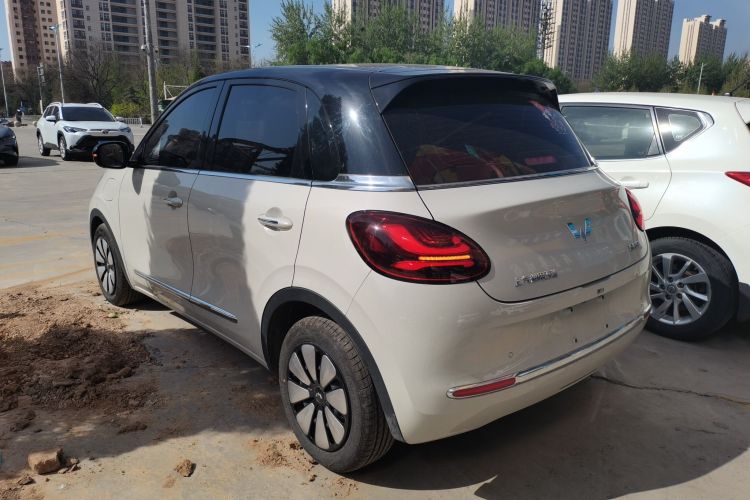 Used Wuling Bingo 2024 333 km Enjoyment Version Rear Left 45 Deg