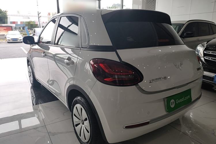 Used Wuling Bingo 2024 203km Light Edition Rear Left 45 Deg