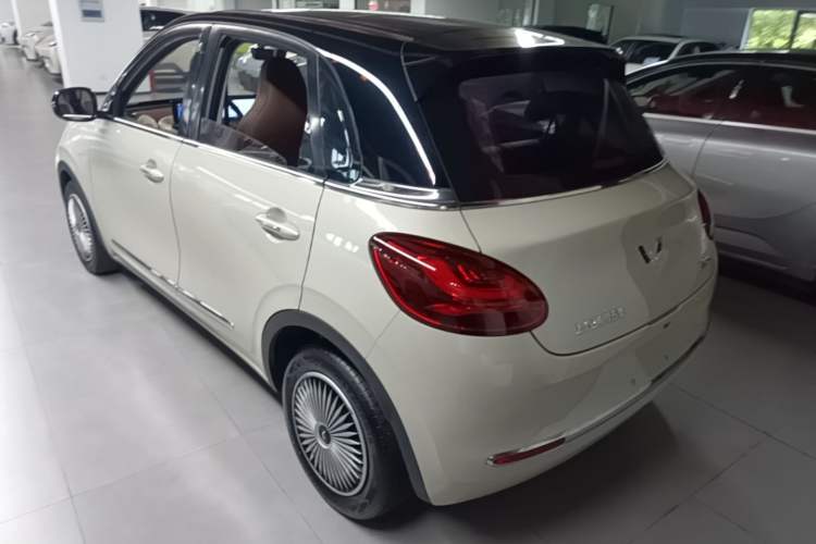 Used Wuling Bingo 2024 333 km Enjoyment Version Rear Left 45 Deg