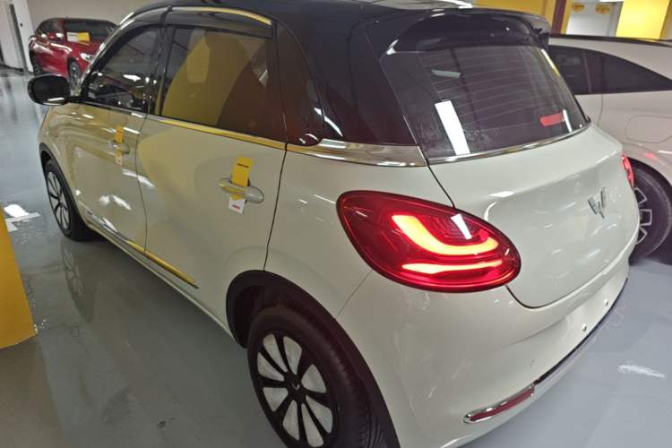 Used Wuling Bingo 2024 333 km Lingxi Connected Version Rear Left 45 Deg