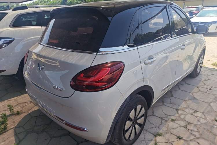 Used Wuling Bingo 2024 333 km Enjoyment Version Rear Right 45 Deg