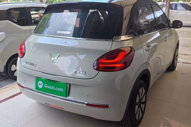 Used Wuling Bingo 2024 333 km Enjoyment Version Rear Right 45 Deg