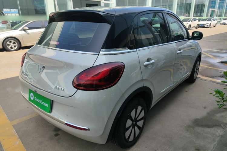 Used Wuling Bingo 2024 333 km Enjoyment Version Rear Right 45 Deg