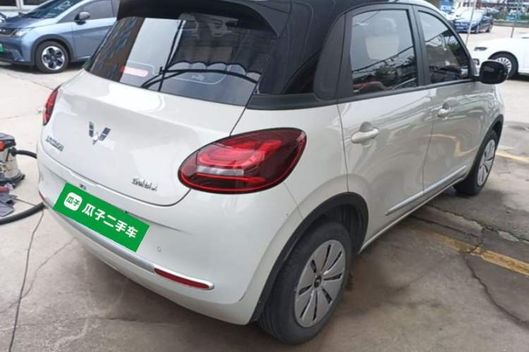 Used Wuling Bingo 2024 203km Light Edition Rear Right 45 Deg