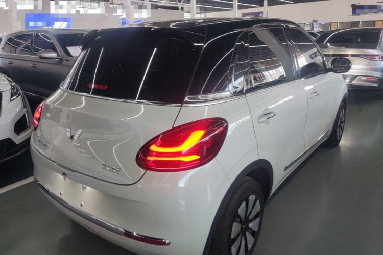 Used Wuling Bingo 2024 333 km Enjoyment Version Rear Right 45 Deg