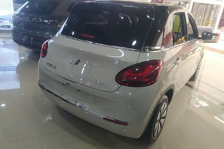 Used Wuling Bingo 2024 333 km Lingxi Connected Version Rear Right 45 Deg
