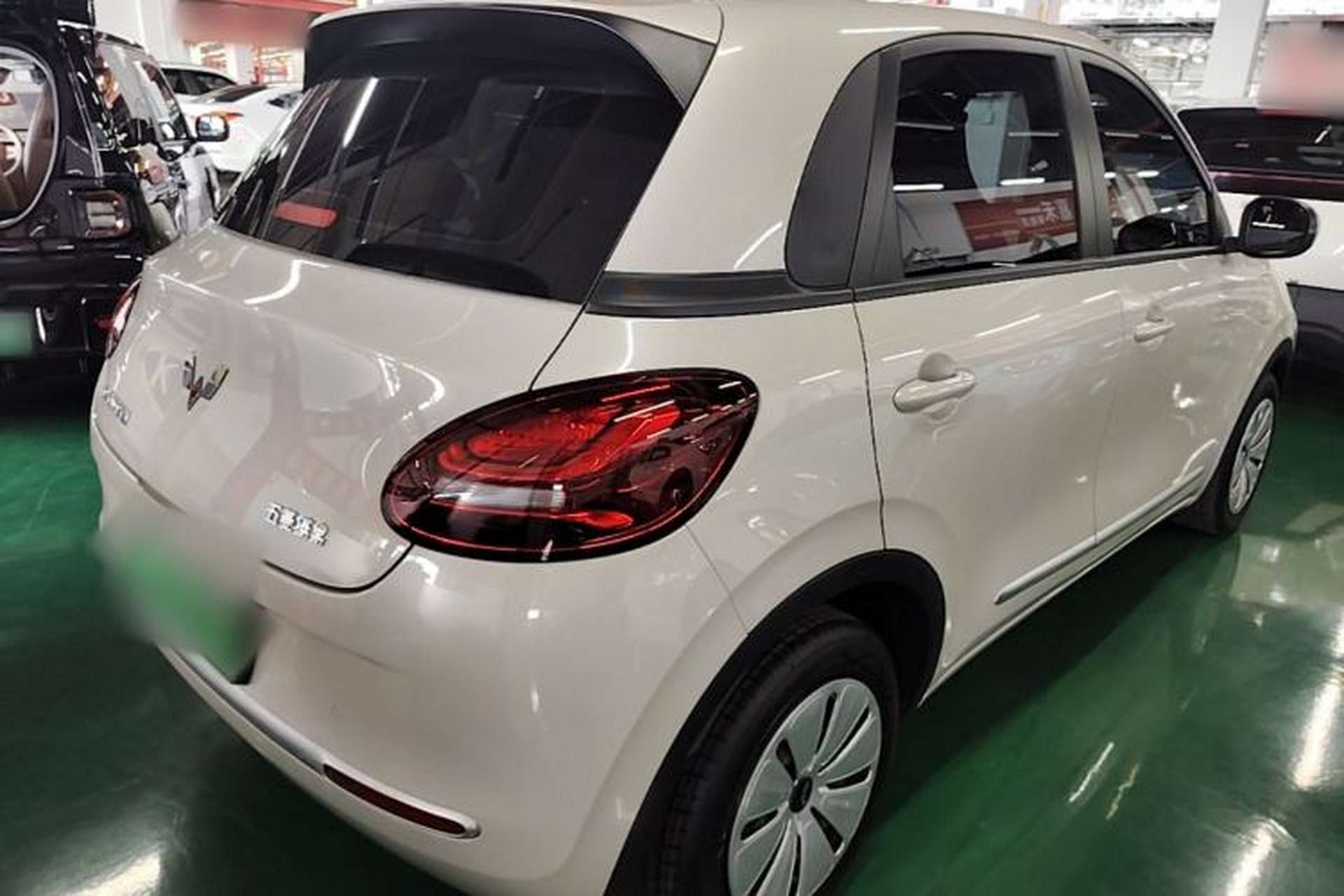 Used Wuling Bingo 2024 203km Light Edition Rear Right 45 Deg