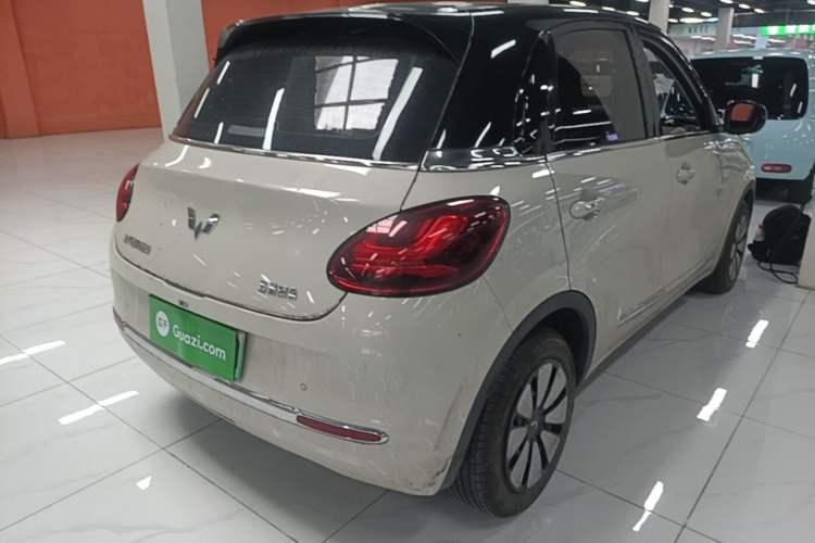 Used Wuling Bingo 2024 333 km Enjoyment Version Rear Right 45 Deg