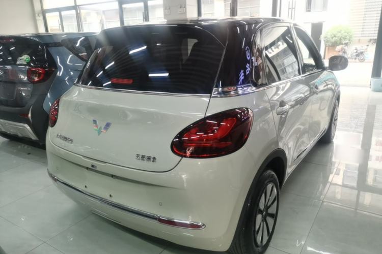 Used Wuling Bingo 2024 333 km Enjoyment Version Rear Right 45 Deg
