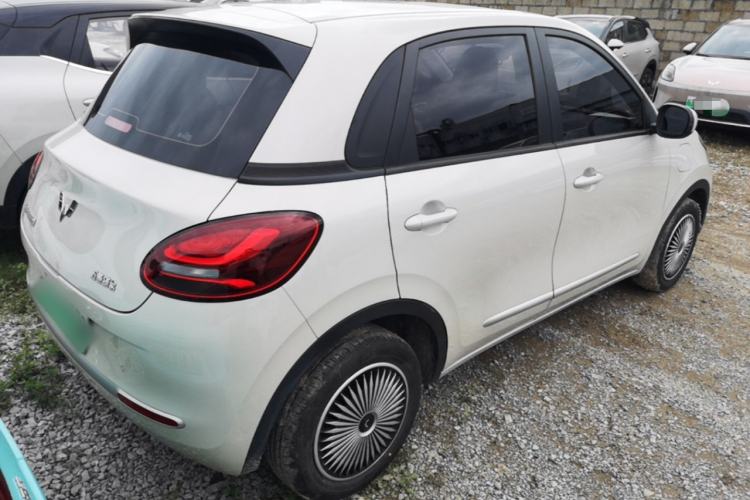 Used Wuling Bingo 2024 203km Light Edition Rear Right 45 Deg