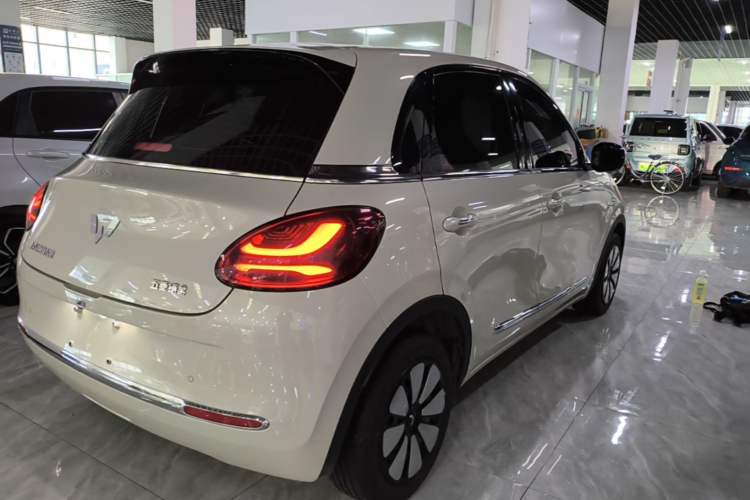 Used Wuling Bingo 2024 333 km Enjoyment Version Rear Right 45 Deg